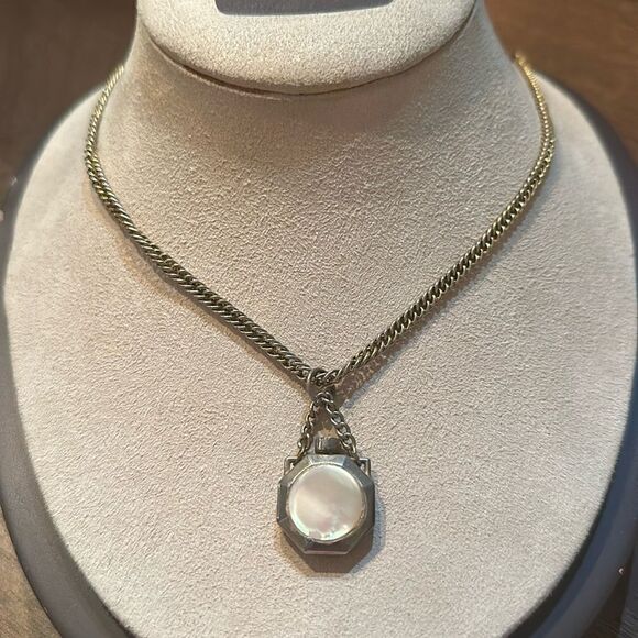 Vintage Necklace!  - Picture 1 of 8